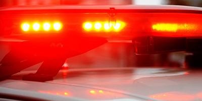 Mulher é espancada pelo marido e filho filma agressões