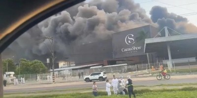 Incêndio atinge fábrica de chocolate no ES; vídeos