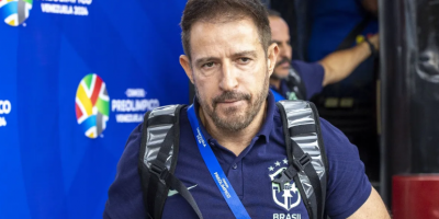 Seleção enfrenta a Venezuela para manter vivo o sonho de ida a Paris 2024 
