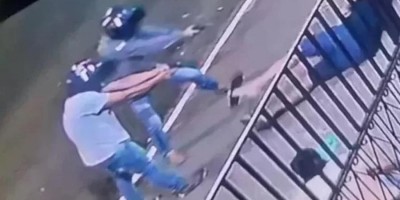 Homem é morto com vários tiros na frente de ponto comercial em Cacoal; vídeo