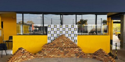 PRF apreende 445 kg de drogas na BR-364 em Pimenta Bueno