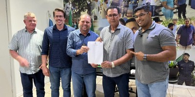 Cirone assegura R$ 1,5 milhão para escola de Rolim