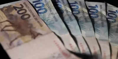 Salário mínimo passa a ser de R$ 1.518 a partir desta semana