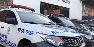 REVOLTADO: Ex-funcionário tenta invadir empresa com martelo por dívida de R$ 7 mil