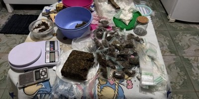 Suspeito de manter pontos de drogas é detido pela PM