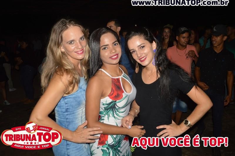 ROLIM DE MOURA: FORRO BOYS