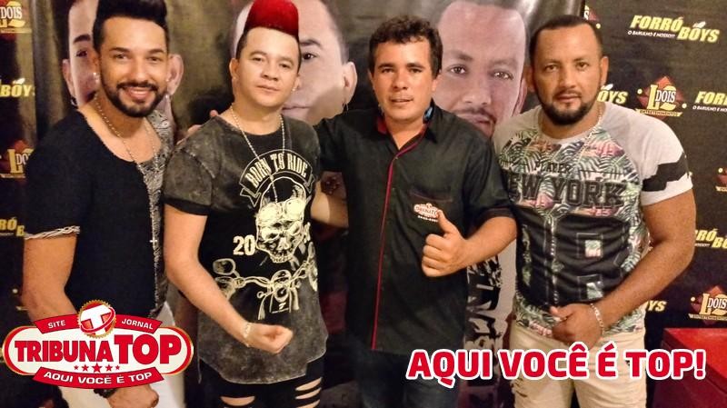 ROLIM DE MOURA: FORRO BOYS