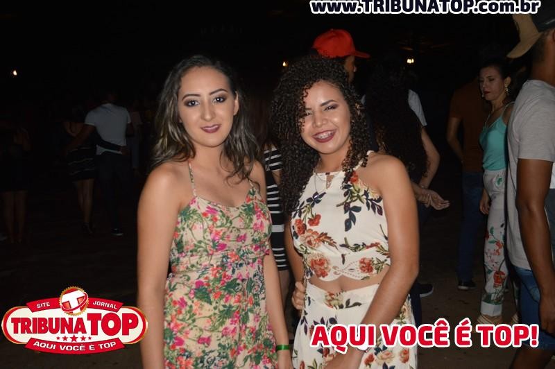 ROLIM DE MOURA: FORRO BOYS