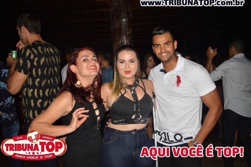 ROLIM DE MOURA: FORRO BOYS