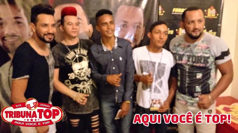 ROLIM DE MOURA: FORRO BOYS