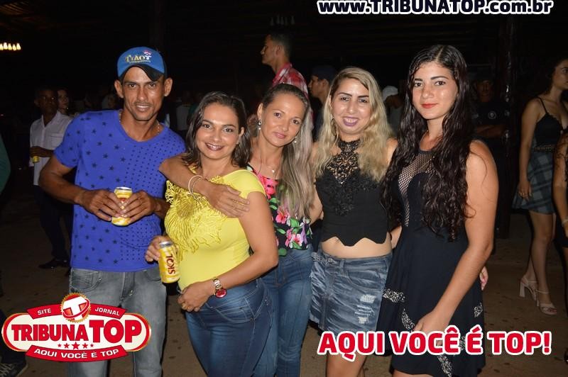 ROLIM DE MOURA: FORRO BOYS