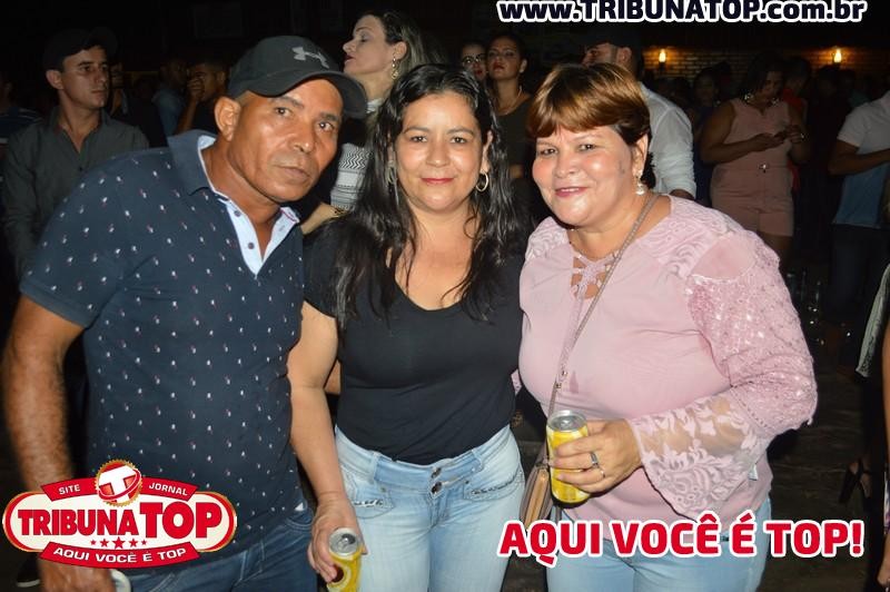 ROLIM DE MOURA: FORRO BOYS