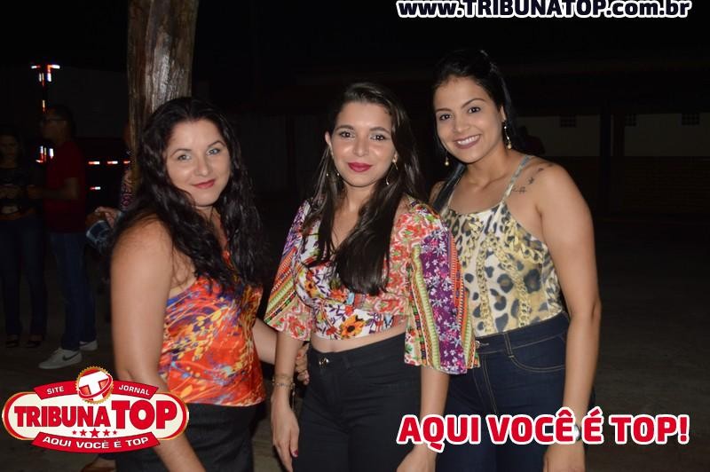 ROLIM DE MOURA: FORRO BOYS