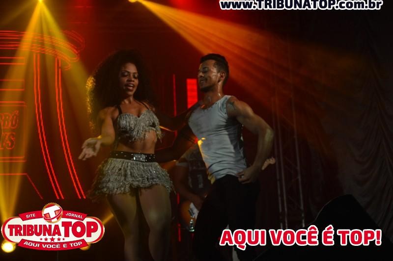 ROLIM DE MOURA: FORRO BOYS