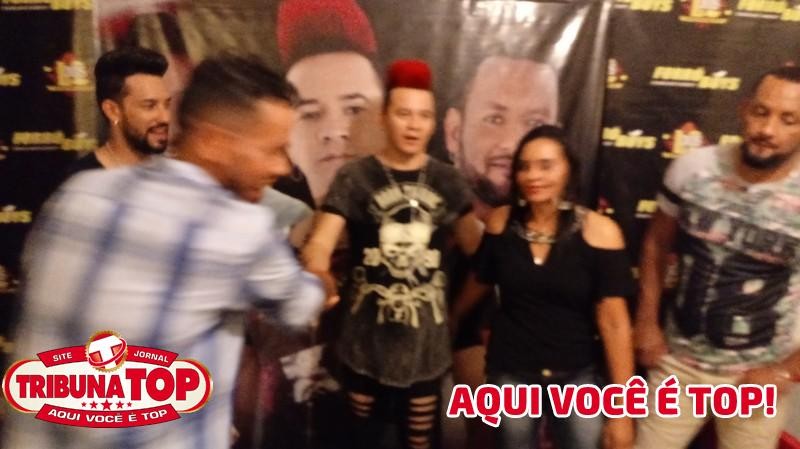 ROLIM DE MOURA: FORRO BOYS