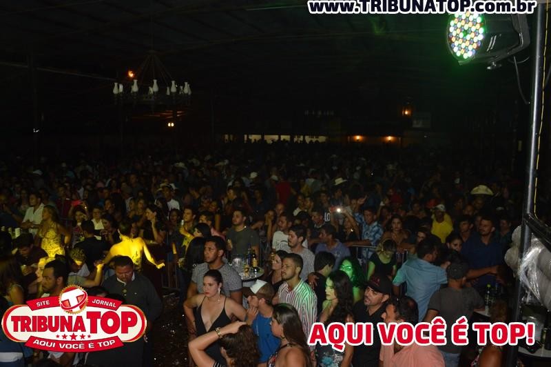 ROLIM DE MOURA: FORRO BOYS