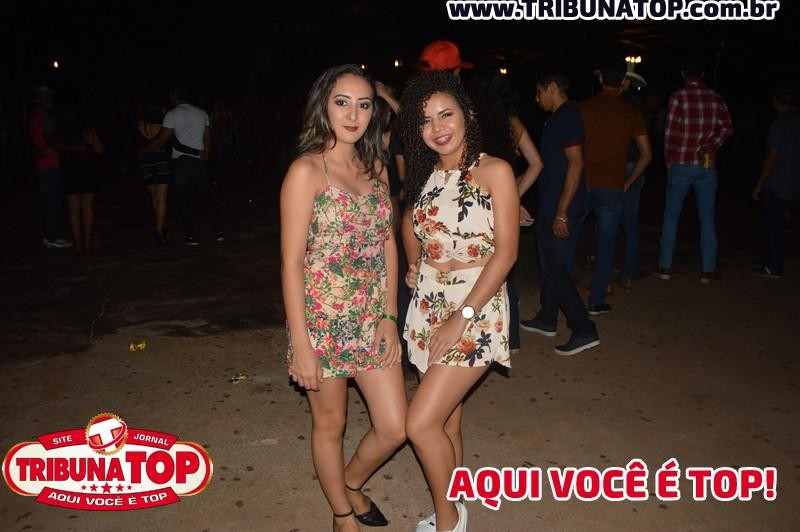 ROLIM DE MOURA: FORRO BOYS