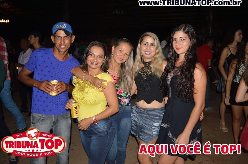 ROLIM DE MOURA: FORRO BOYS