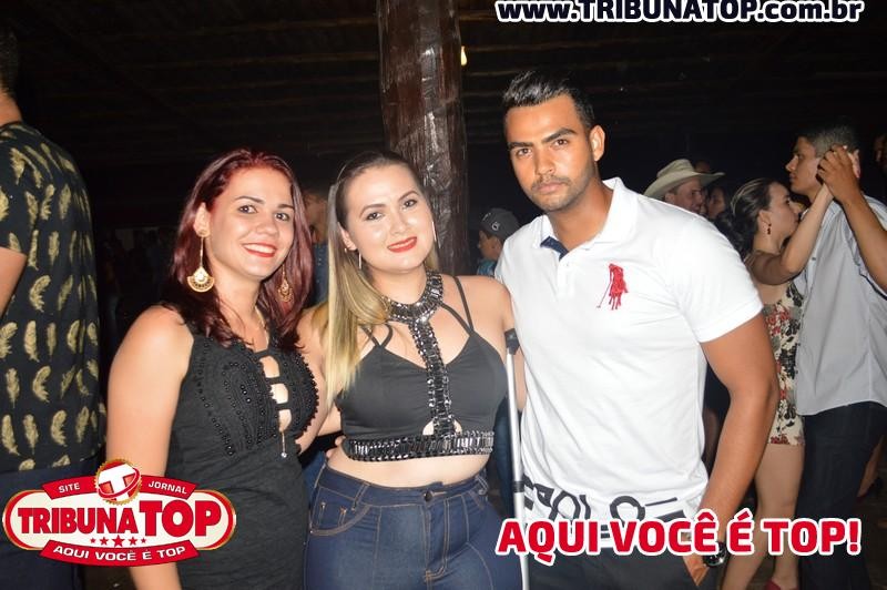 ROLIM DE MOURA: FORRO BOYS
