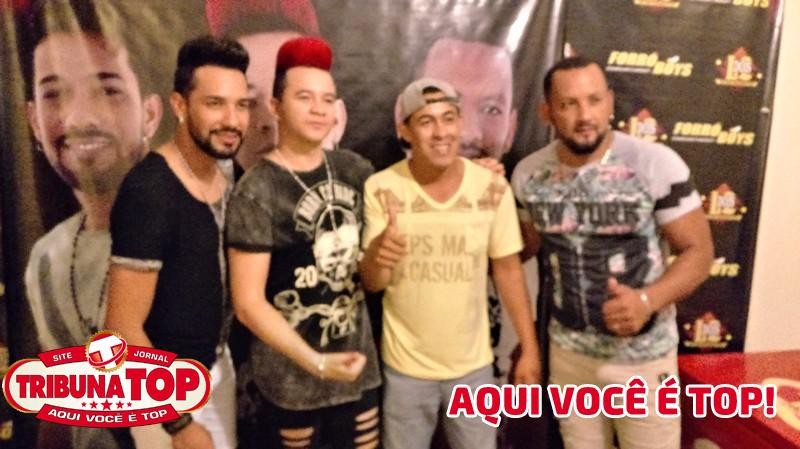 ROLIM DE MOURA: FORRO BOYS