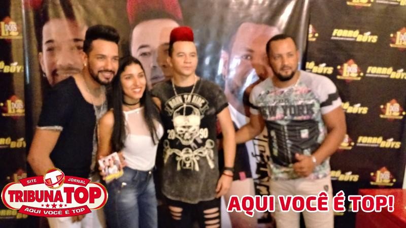 ROLIM DE MOURA: FORRO BOYS