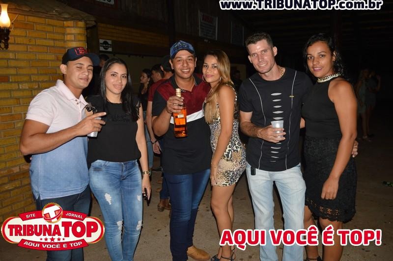 ROLIM DE MOURA: FORRO BOYS