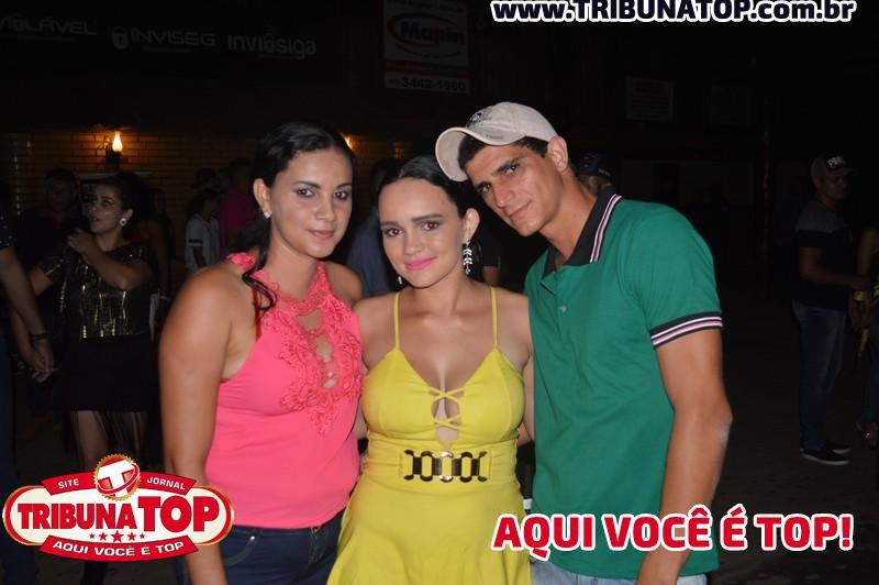 ROLIM DE MOURA: FORRO BOYS