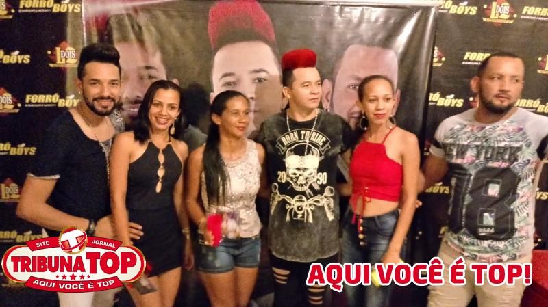 ROLIM DE MOURA: FORRO BOYS