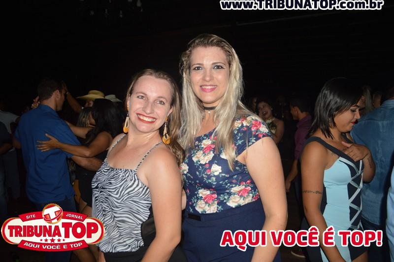 ROLIM DE MOURA: FORRO BOYS