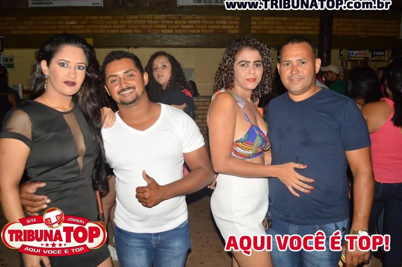 ROLIM DE MOURA: FORRO BOYS