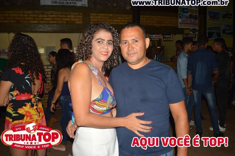 ROLIM DE MOURA: FORRO BOYS