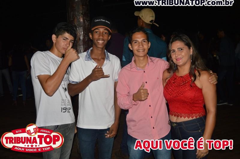 ROLIM DE MOURA: FORRO BOYS