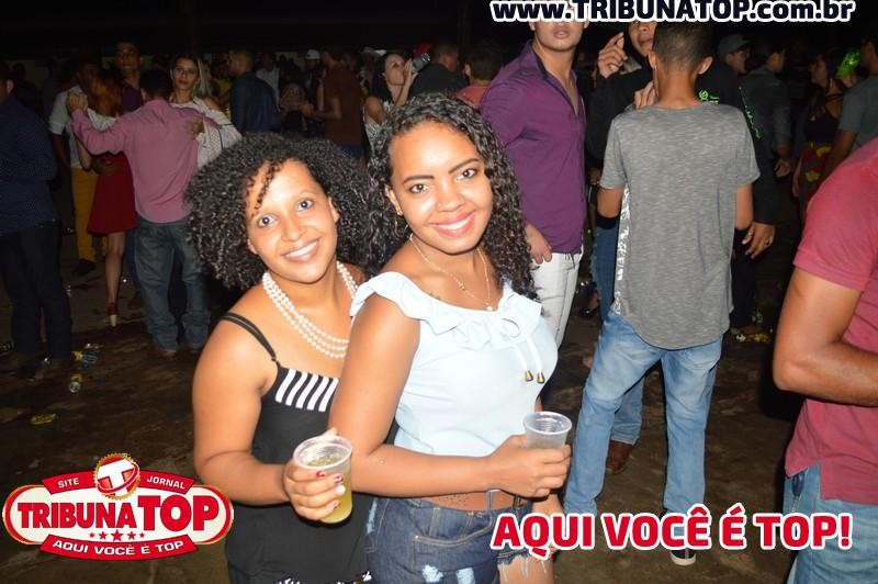 ROLIM DE MOURA: FORRO BOYS