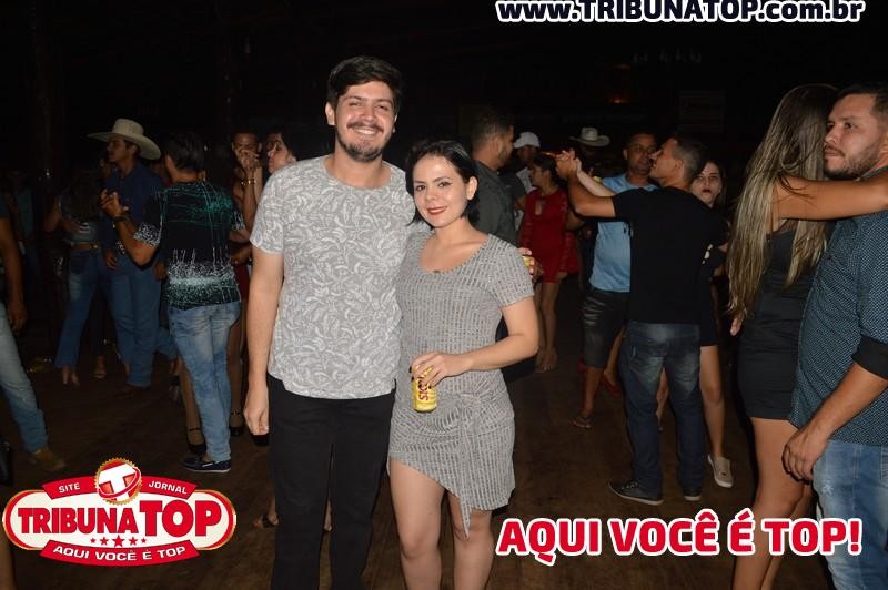 ROLIM DE MOURA: FORRO BOYS