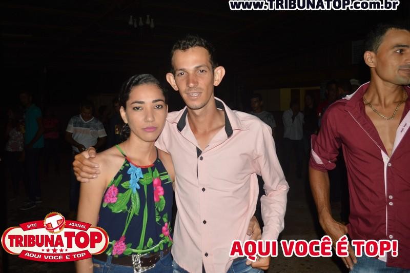 ROLIM DE MOURA: FORRO BOYS