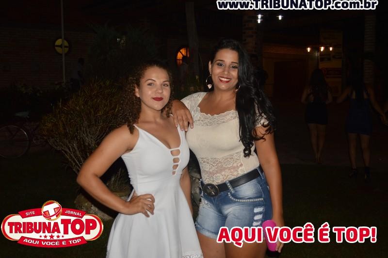 ROLIM DE MOURA: FORRO BOYS