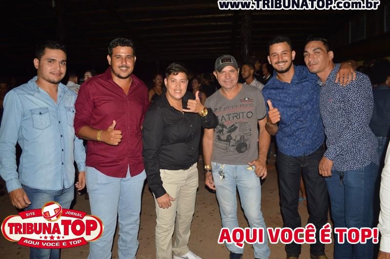 ROLIM DE MOURA: FORRO BOYS