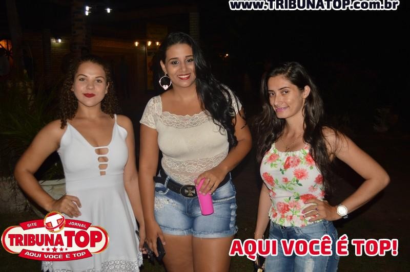 ROLIM DE MOURA: FORRO BOYS