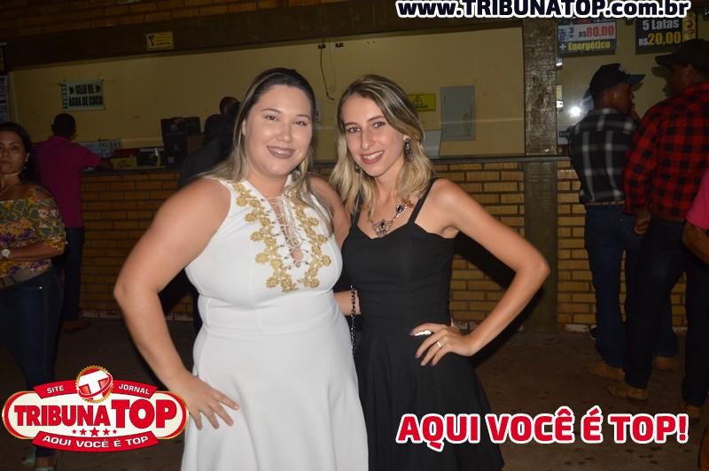 ROLIM DE MOURA: FORRO BOYS