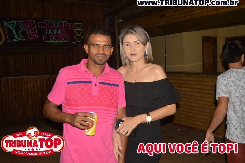 ROLIM DE MOURA: FORRO BOYS