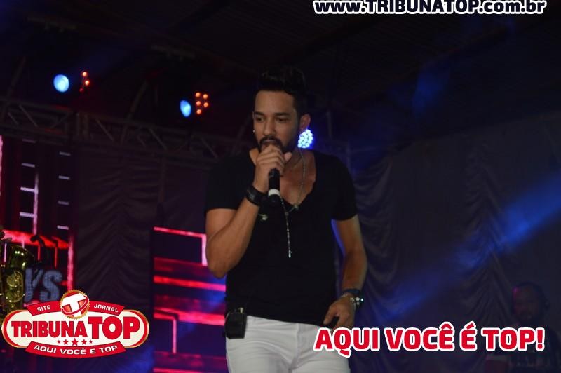 ROLIM DE MOURA: FORRO BOYS