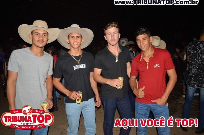 ROLIM DE MOURA: FORRO BOYS