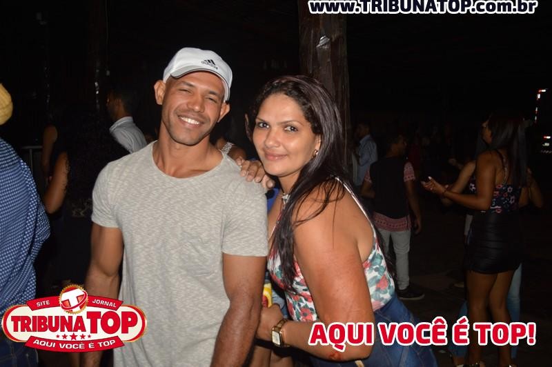 ROLIM DE MOURA: FORRO BOYS