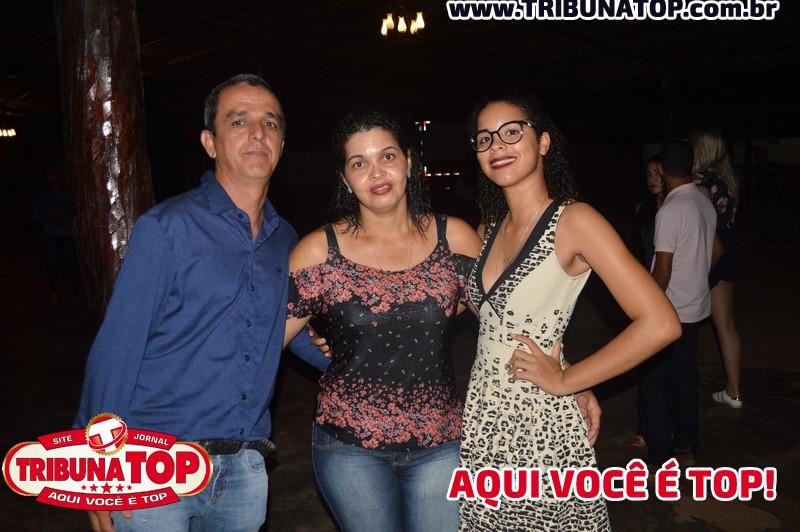 ROLIM DE MOURA: FORRO BOYS