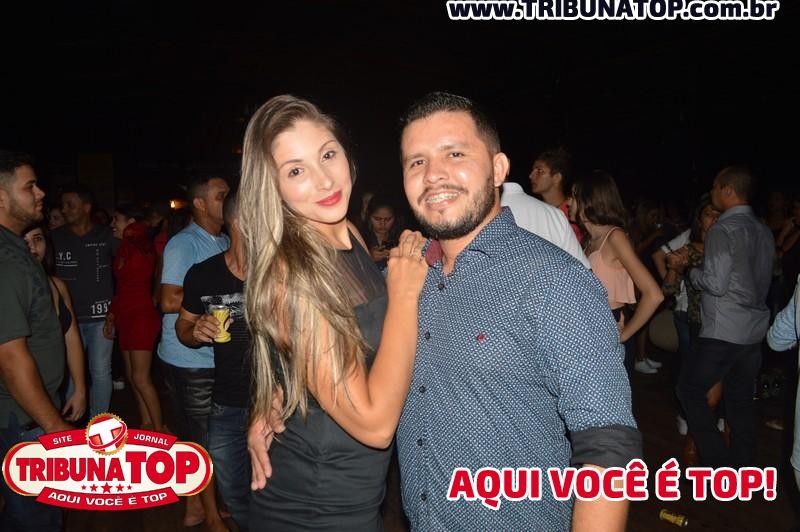 ROLIM DE MOURA: FORRO BOYS