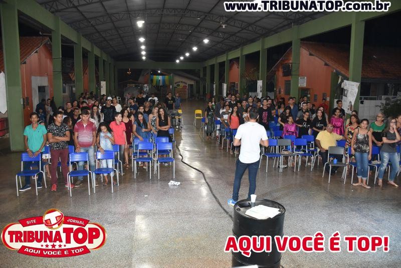 ROLIM DE MOURA: ENCONTRO DISTRITAL JOVENS E ADOLESCENTES 