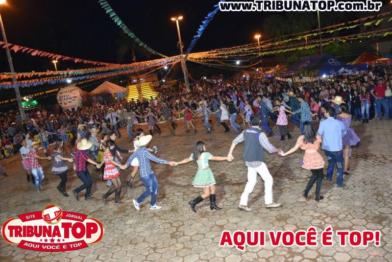 ROLIM DE MOURA: IV ARRAIÁ DA FAROL 