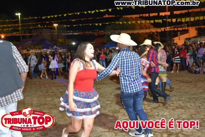 ROLIM DE MOURA: IV ARRAIÁ DA FAROL 