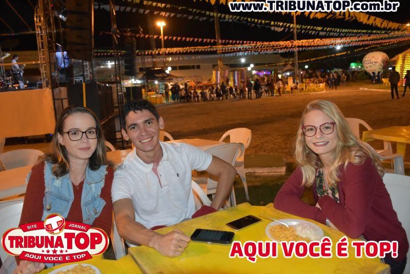 ROLIM DE MOURA: IV ARRAIÁ DA FAROL 