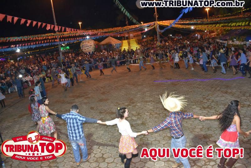ROLIM DE MOURA: IV ARRAIÁ DA FAROL 